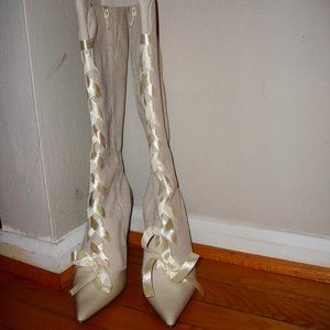 Penny Loves Kenny Ivory Lace-up boots